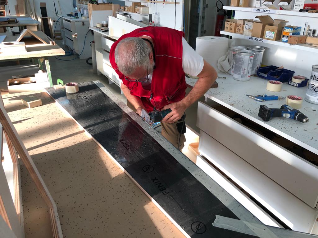 sailing gruppo formerin italia falegnameria specializzata per sviluppo tecnico, progettazione e produzione con artigianalità ed innovazione arredamento su misura per yacht, hotel e progetti contract